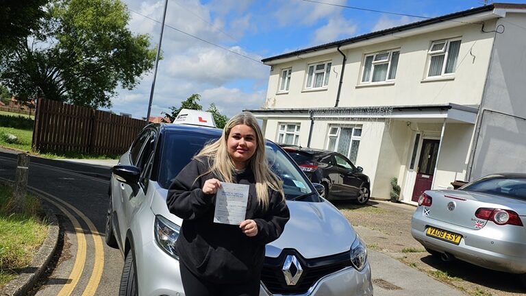 Bobbi Pupil E1763121378141