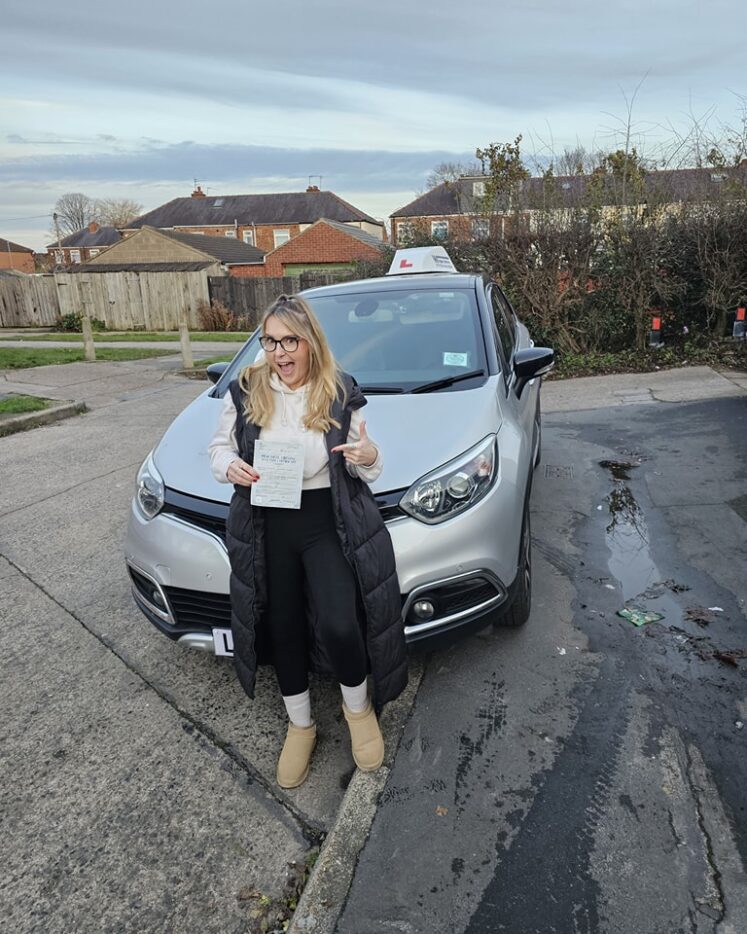 Cat Pupil E1763122207839