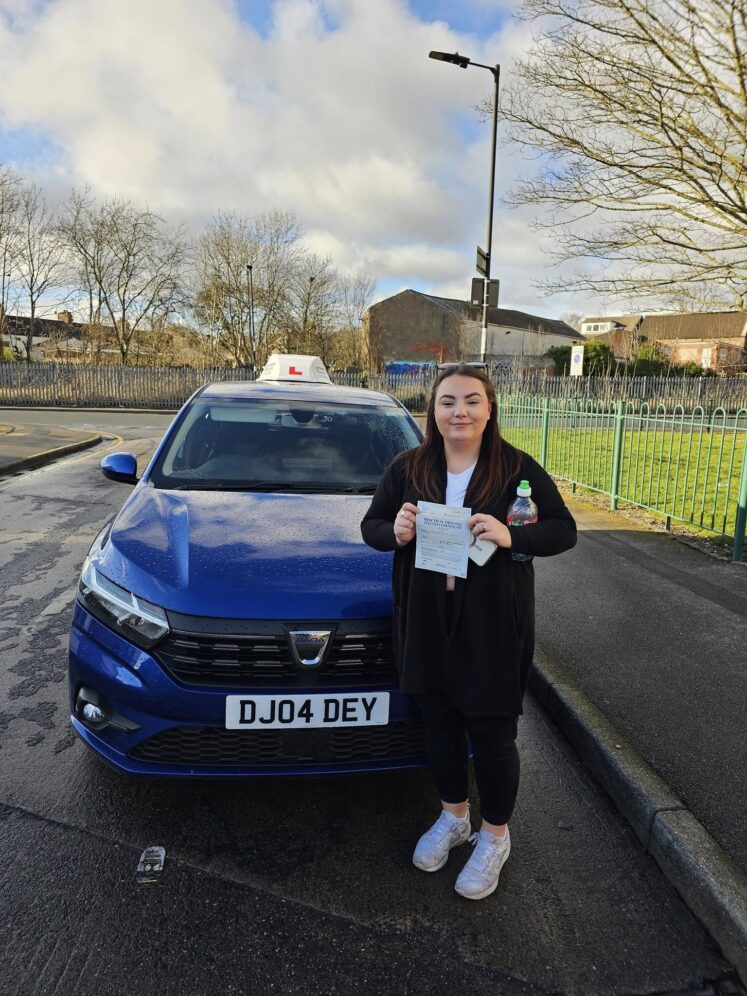 Courtney Pupil E1763122178145